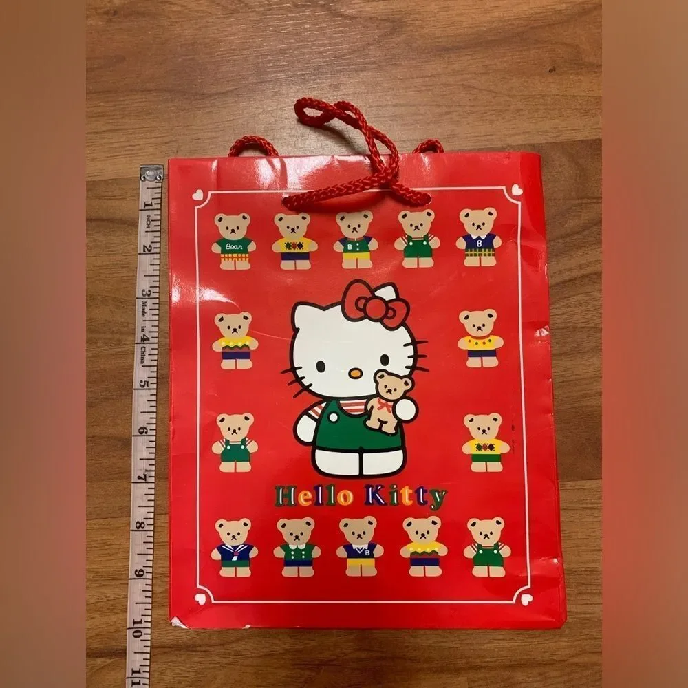 Hello Kitty Vintage Gift Bag